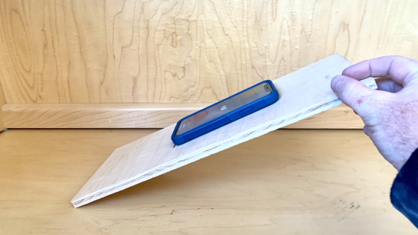 iphone 11 case - the otterbox commuter grips hard surfaces immensely better than a...