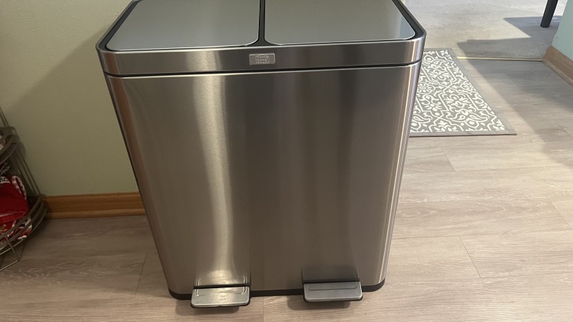 trash can - the home zone living dual compartment has two separate inner bins...