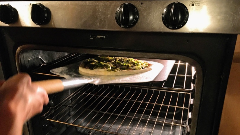 the original baking steel - what&#039;s easier than preheating your oven, then sliding in a pizza...