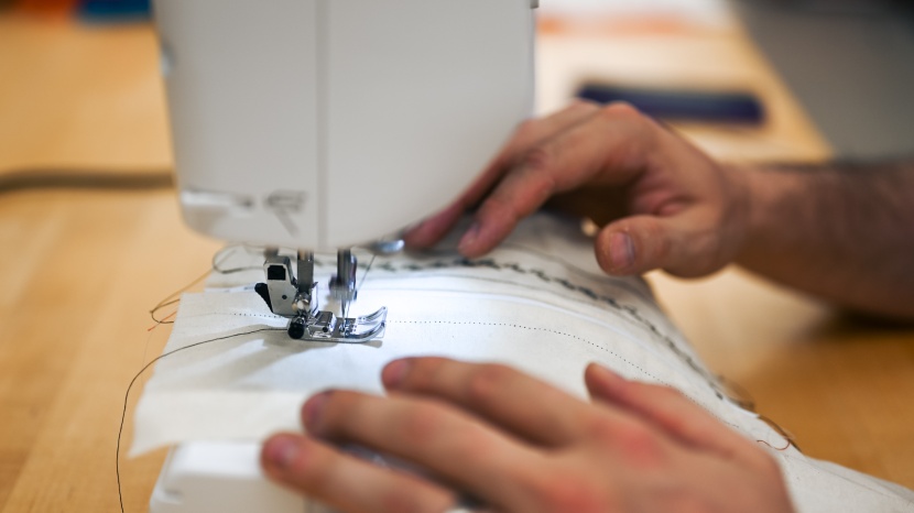 brother xr9550 - a great sewing machine that can sew on may different materials. here...