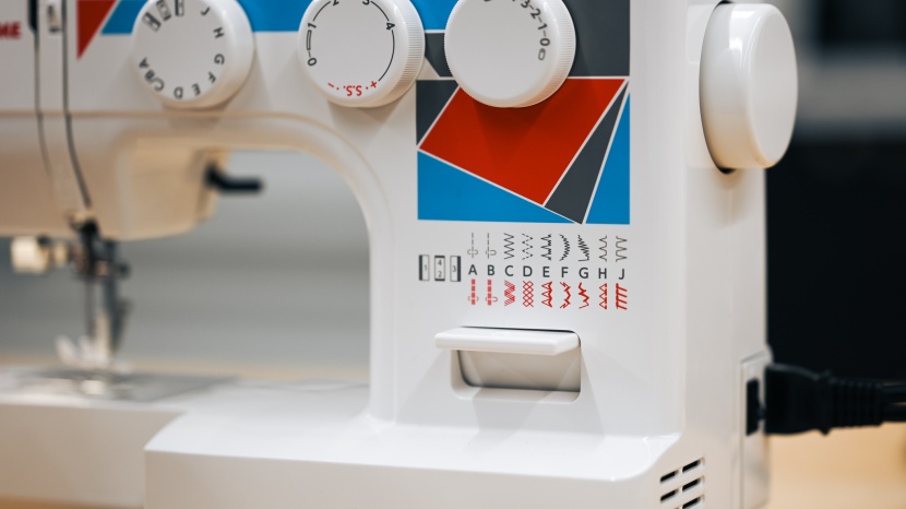 janome mod-19 - the different stitches are clearly defined and easy to adjust...