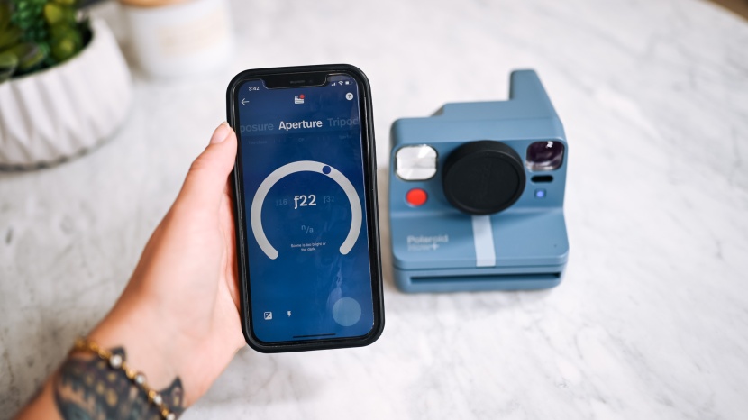 polaroid now+ i-type - the compatible mobile app allows the user to get creative and make...