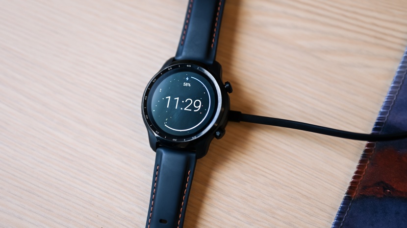 mobvoi ticwatch pro 3 - there is no better battery life for a higher-end watch than the...