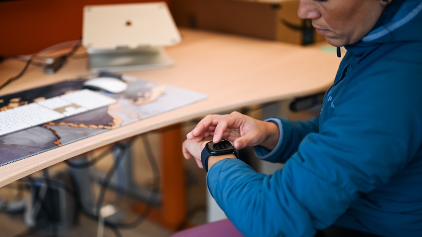 apple watch series 8 - the series 8 interface is simplistic.