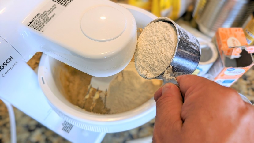 bosch mum4405 compact stand mixer - coming in hot: attempting to dump a half cup of flour into our...