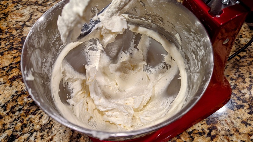 kitchenaid artisan mini - the butter-cream ring of death: this was one of our only complaints...
