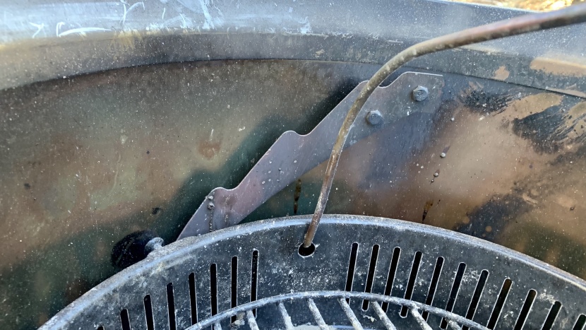 the burch barrel's coal grate can be set to nine different heights.