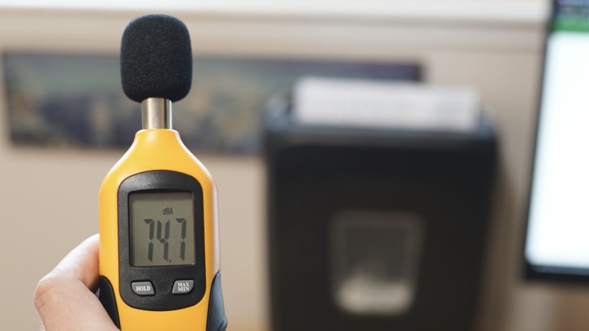 bonsaii 6-sheet cross cut - loud and high-pitched, this paper shredder tested the tolerance of...