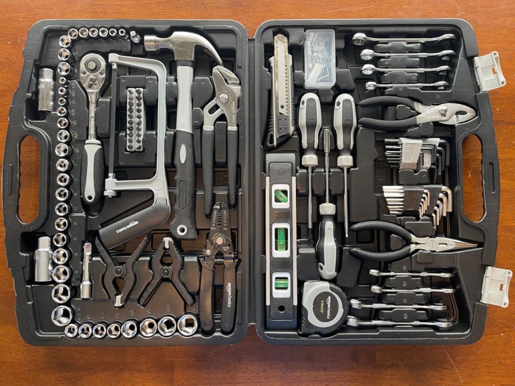 What You Need to Put Together a Basic Household Tool Kit