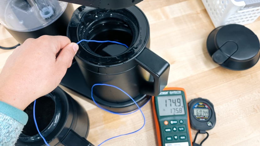 ratio six - the ratio six brews a quick pot of coffee, maxing out at 5 cups, and...