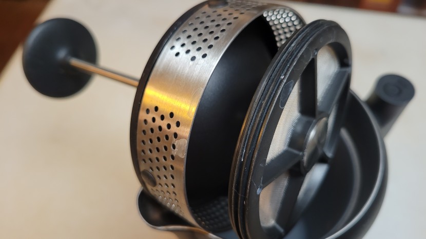 french press - fellow clara sports some fine details, like the 360 degree strainer...