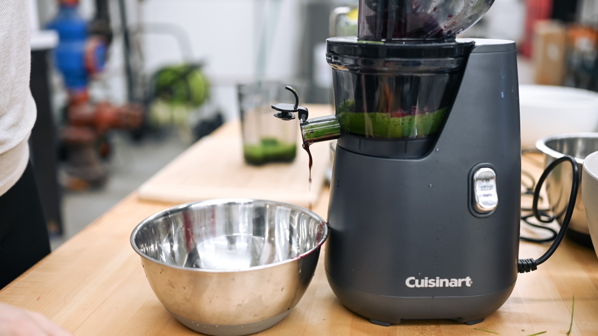 Cuisinart Easy Clean Slow Juicer Review Tested by GearLab