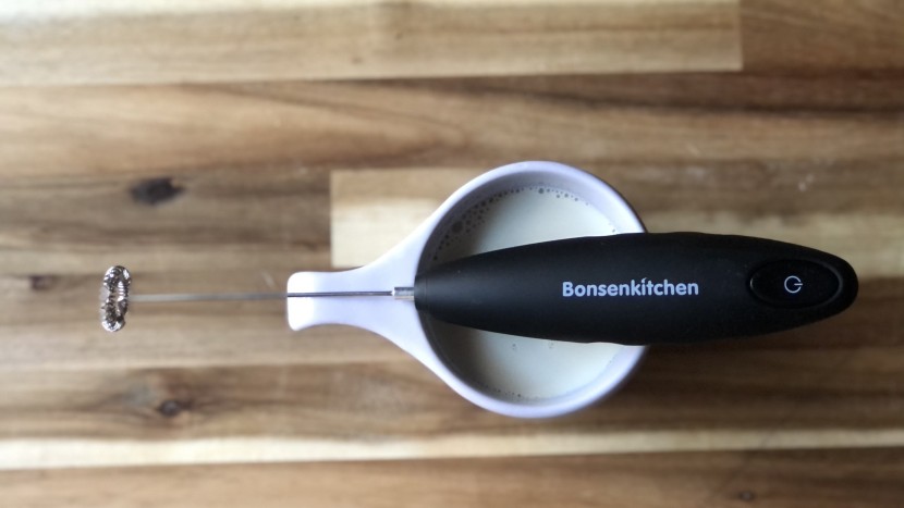 milk frother - the bonsen is the only handheld in our review with finger holds...