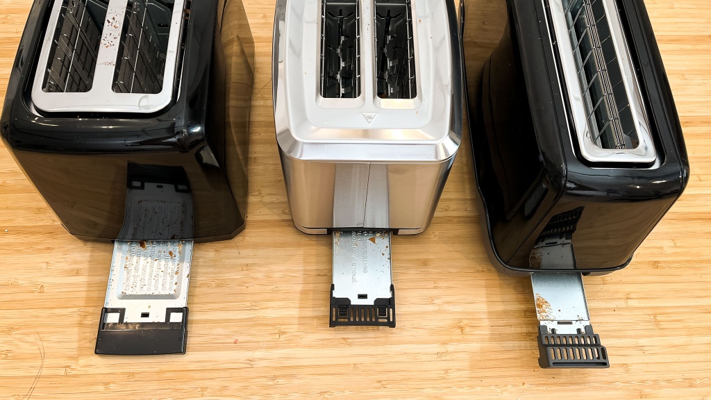 You Won't Believe What's Special About the Breville Bit More Four Slice  Toaster, BTA730XL! 