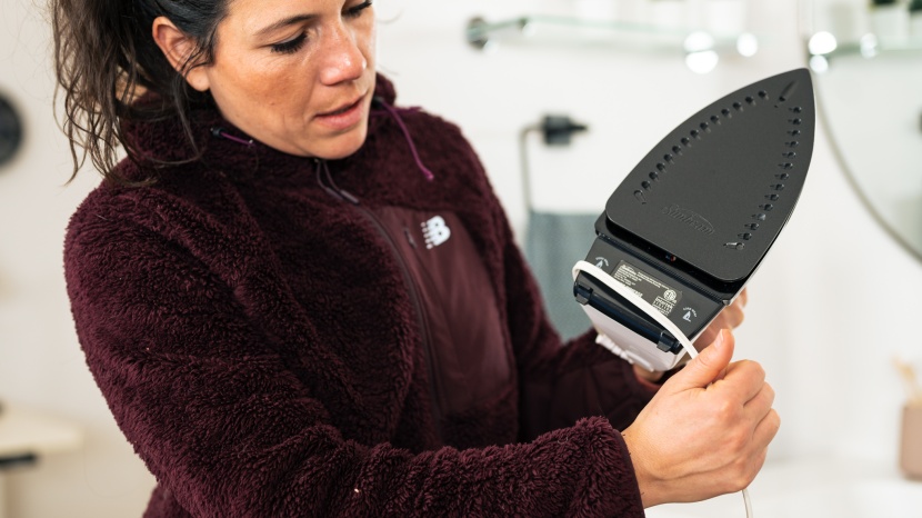 sunbeam classic gcsbc - a simple iron with slightly below average performance for a very...