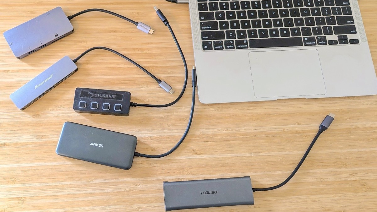 Best USB Hub Review (We tested USB hubs in our home offices at GearLab.)