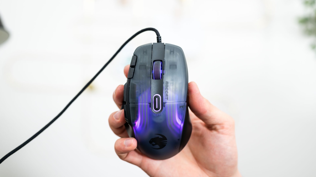 roccat kone xp gaming mouse review
