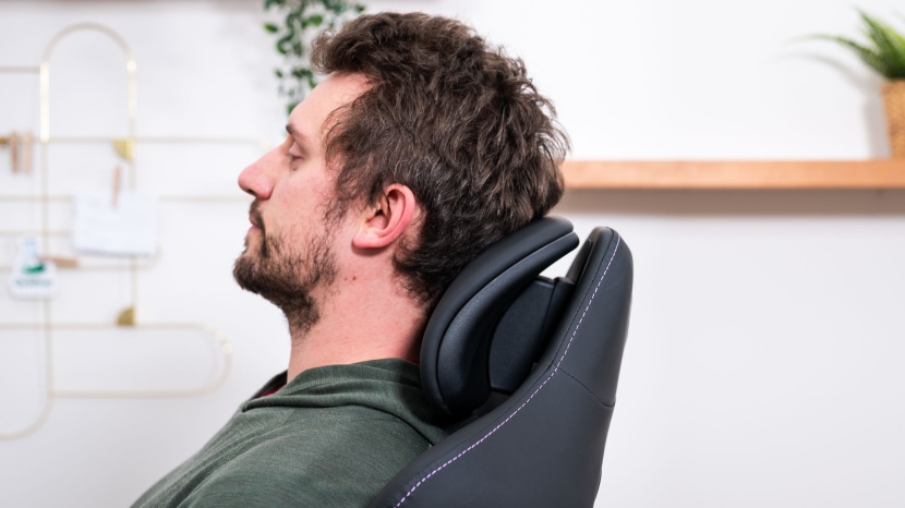 gaming chair - the headrest was just one of many factors in evaluating comfort.