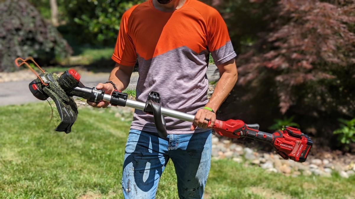 Craftsman V20 Weedwacker Review (The Craftsman V20 is a compact trimmer that is perfect for basic yard trimming tasks.)
