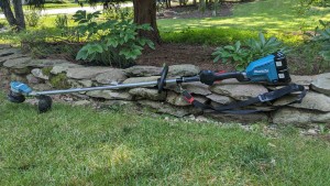 BLACK+DECKER (LST136) Review - The Best String Trimmer in 2022 