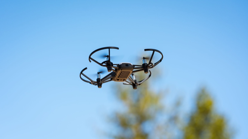 dji tello - the flight performance of the tello is good enough to enjoy flying...