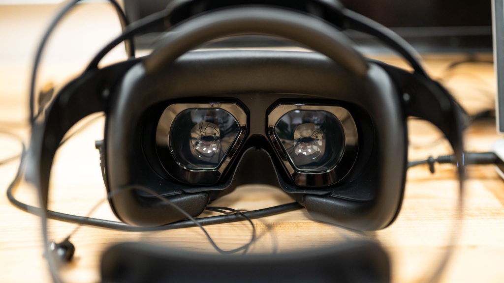 varjo aero - the varjo aero has excellent visual fidelity thanks to...