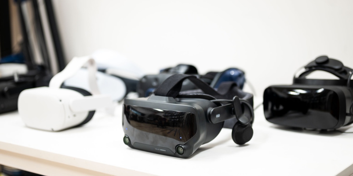 Finding the Right VR Headset to Escape Reality