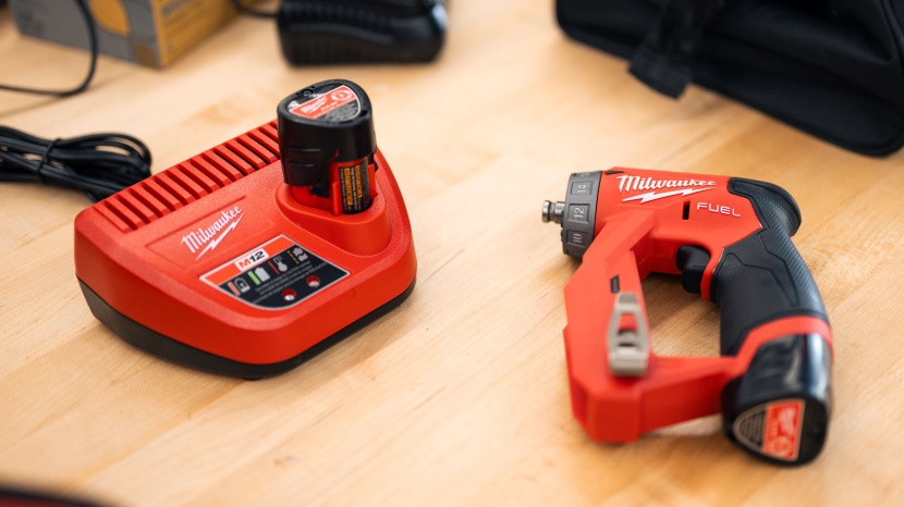 milwaukee m12 fuel installation drill driver kit 2505-22 - battery life isn't exceptional, but with a fast recharging rate and...