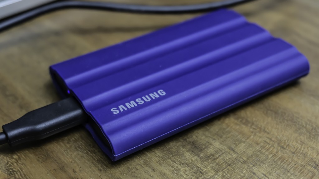 Samsung T7 Shield Portable SSD Review: Rugged, Secure Storage Solution -  Gizbot Reviews