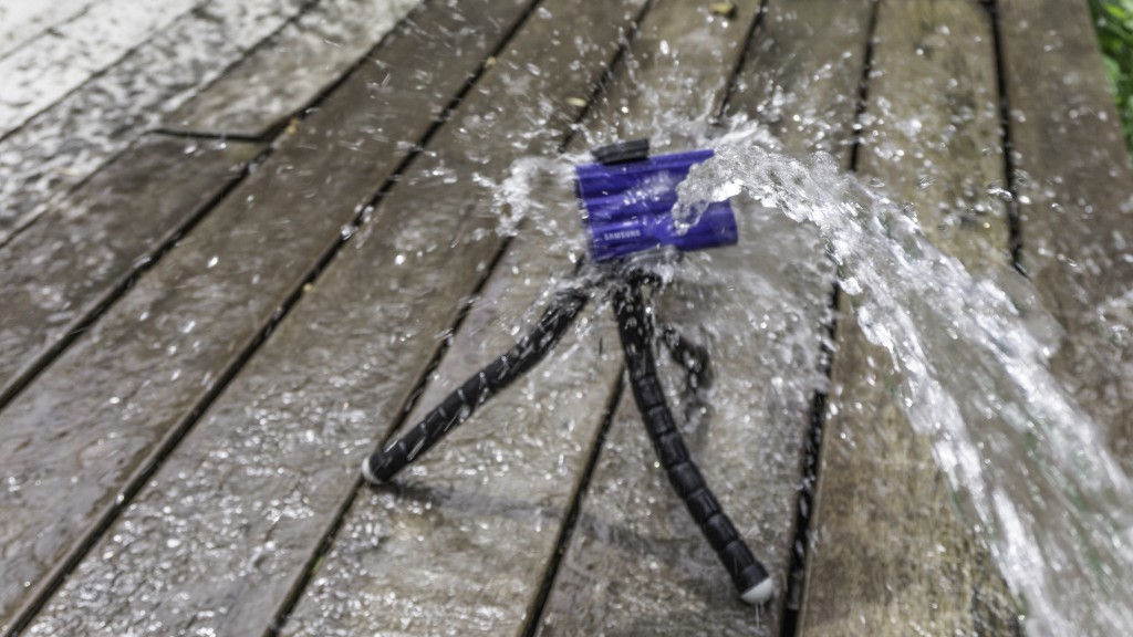 samsung t7 shield - we sprayed the t7 shield for three minutes with light water spray to...