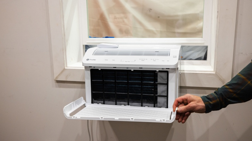 window air conditioner - from loud energy hogs, to energy efficient models and models with...