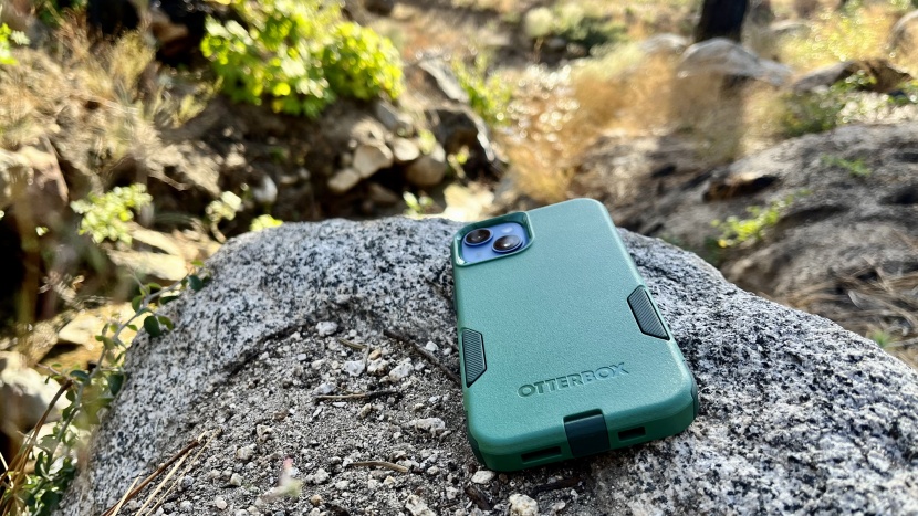 otterbox's dual-layer commuter case provides plenty of protection...