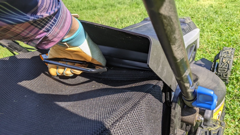 toro 60v max 21″ super recycler - switching from mulching to bagging mode is easy enough, just remove...