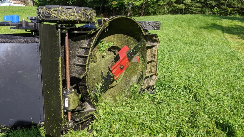 toro 60v max 21″ super recycler - in mulching mode, this lawn mower chops even longer grass into...