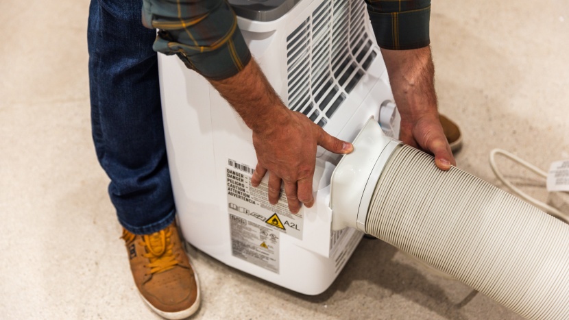 black+decker bpact08wt - this 8000 btu ac cools well for a smaller single-hosed unit.