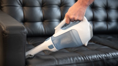 Product photo of Black+Decker HHVI320JR02