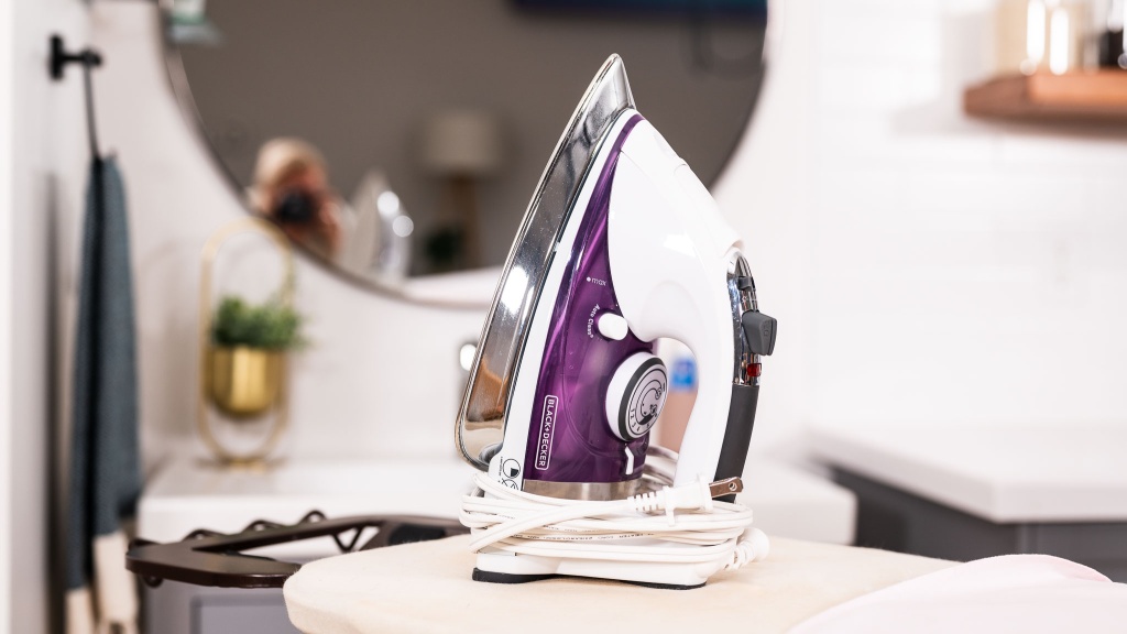 BLACK+DECKER IR1350S Professional Steam Iron with Stainless Steel Soleplate  and Extra-Long Cord, Purple