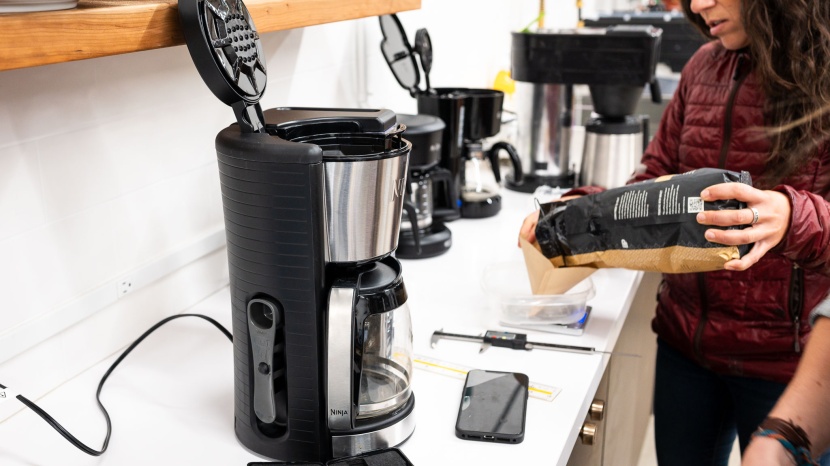 ninja 12-cup programmable ce251 - we were impressed with this machine. it gives a consistent...