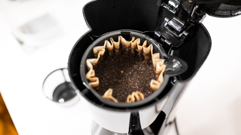 black+decker 5-cup - though the filter basket is small, it can fit a standard size filter...