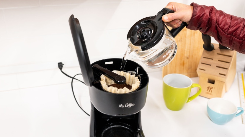 mr. coffee 5-cup mini brew - the water reservoir shares a lid with the coffee grounds, but we...