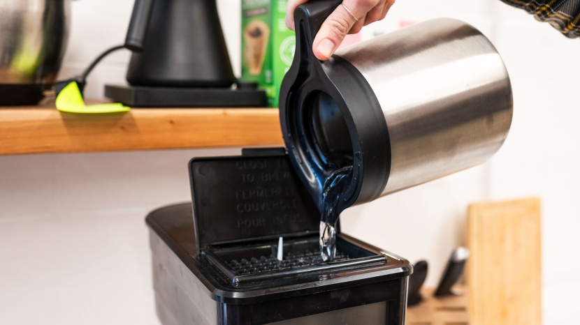 bunn velocity brew bt - we found the front-loading water reservoir very convenient. the...