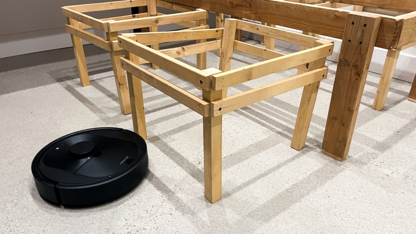 roborock q5 - the roborock q5 is especially great at navigating around furniture.