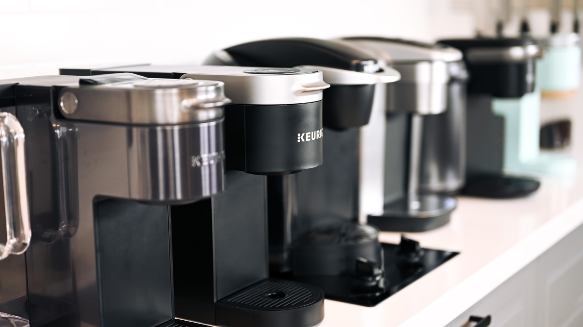 Best Keurig Coffee Maker Review (Setting up our side-by-side tests.)