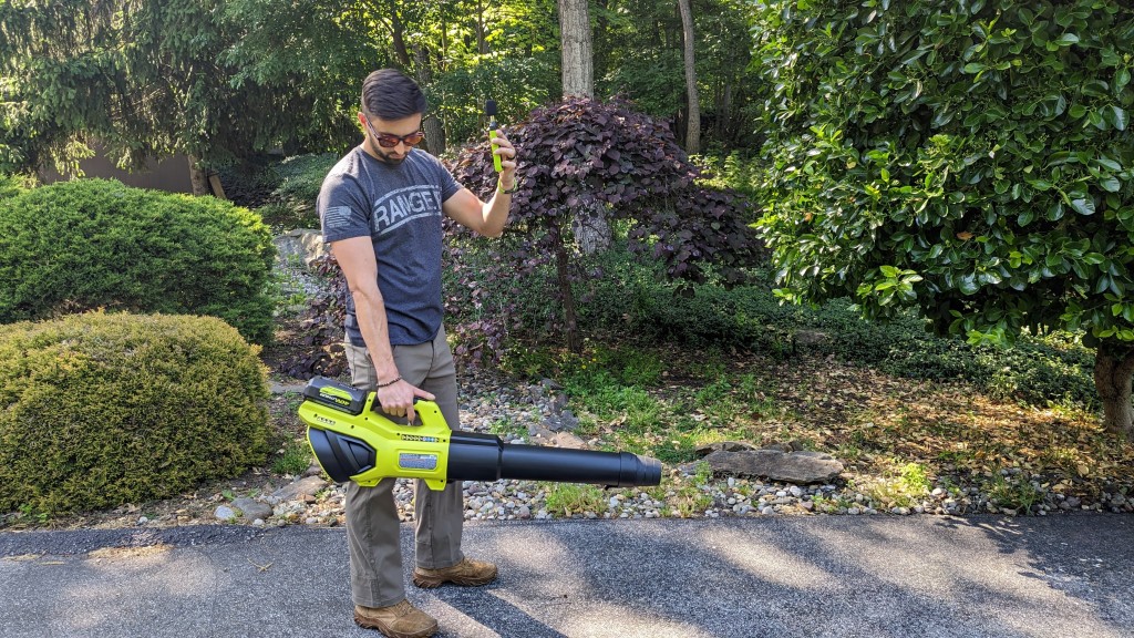 Mini Cordless Leaf Blower Handheld Sweeper Air Workshop Blow