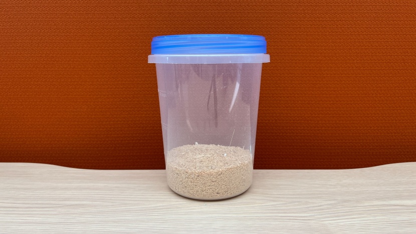 the dws715 has a middling dust collection system, collecting 1.17...