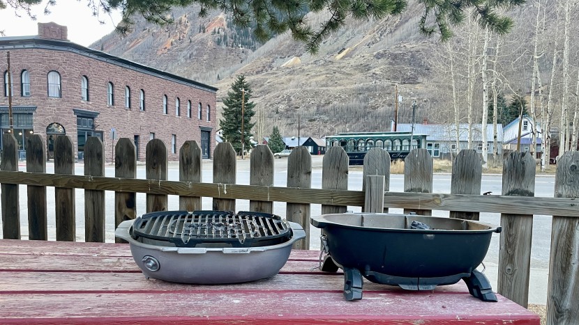 the pkgo "flipkit" quickly transforms from one traditional grill to...
