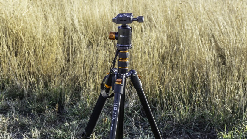tripod - the phopik 77 offers decent stability when not fully extended, which...