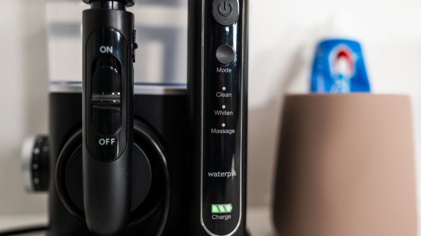 waterpik complete care 9.0 - the waterpik charges directly on the water flosser docking station.