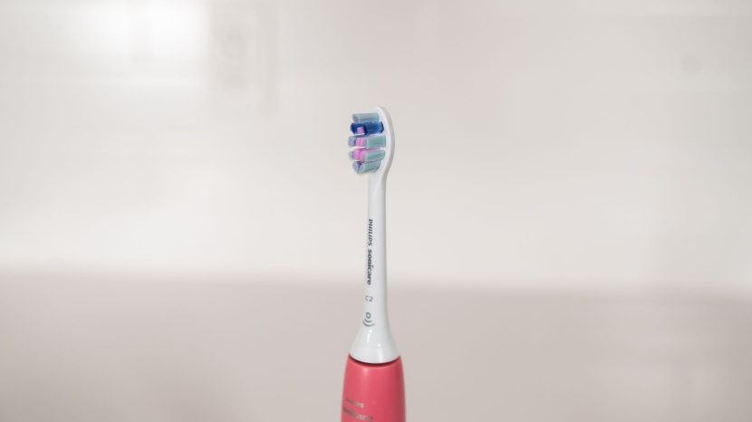 philips sonicare 4100 - the smaller brush head has no trouble reaching every nook and cranny.