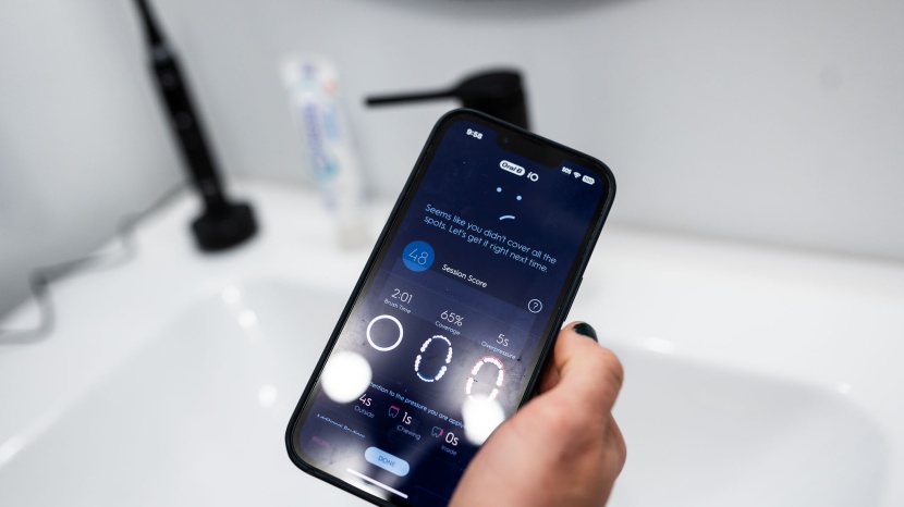 oral-b io series 10 - the app is easy to use and provides a wealth of information...